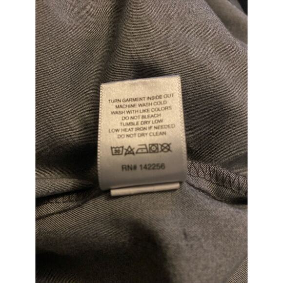 Figs Technical Catrina Scrub Top Shirt Womens Medium Gray Pocket‎ V-Neck Stretch - Picture 5 of 6